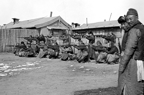 Ausbildung mongolischer Soldaten